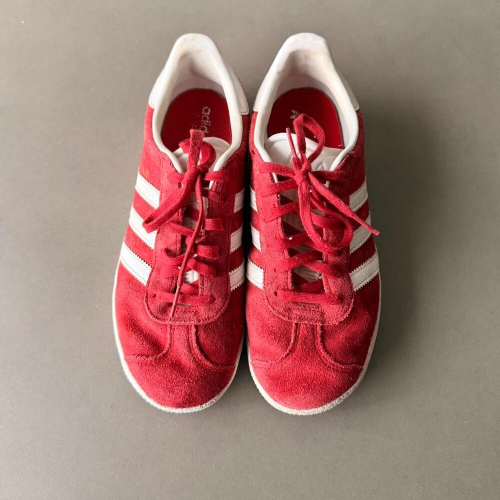 Adidas Gazelle Scarlet Suede Sneakers Women’s Size 5.5